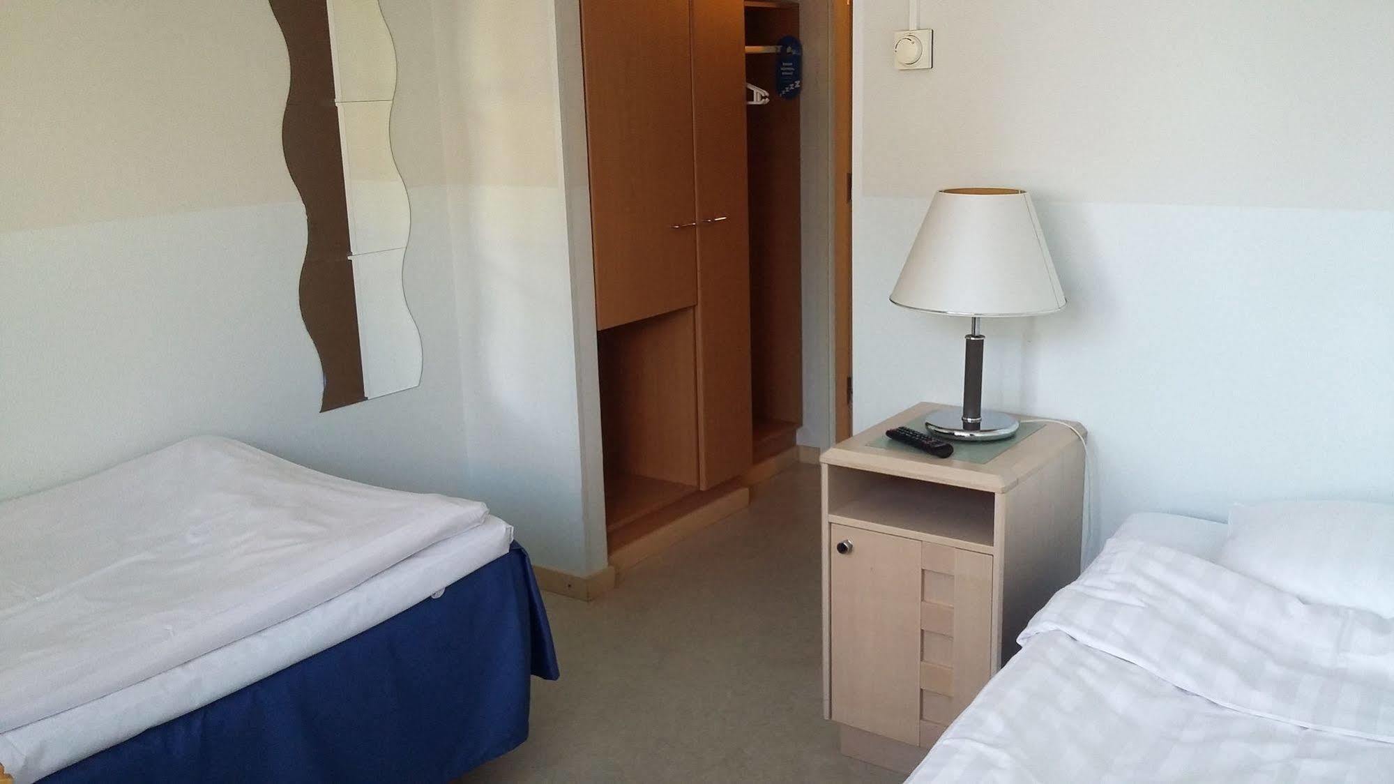 Hotel Pietari Kylliaeinen 사본린나 외부 사진