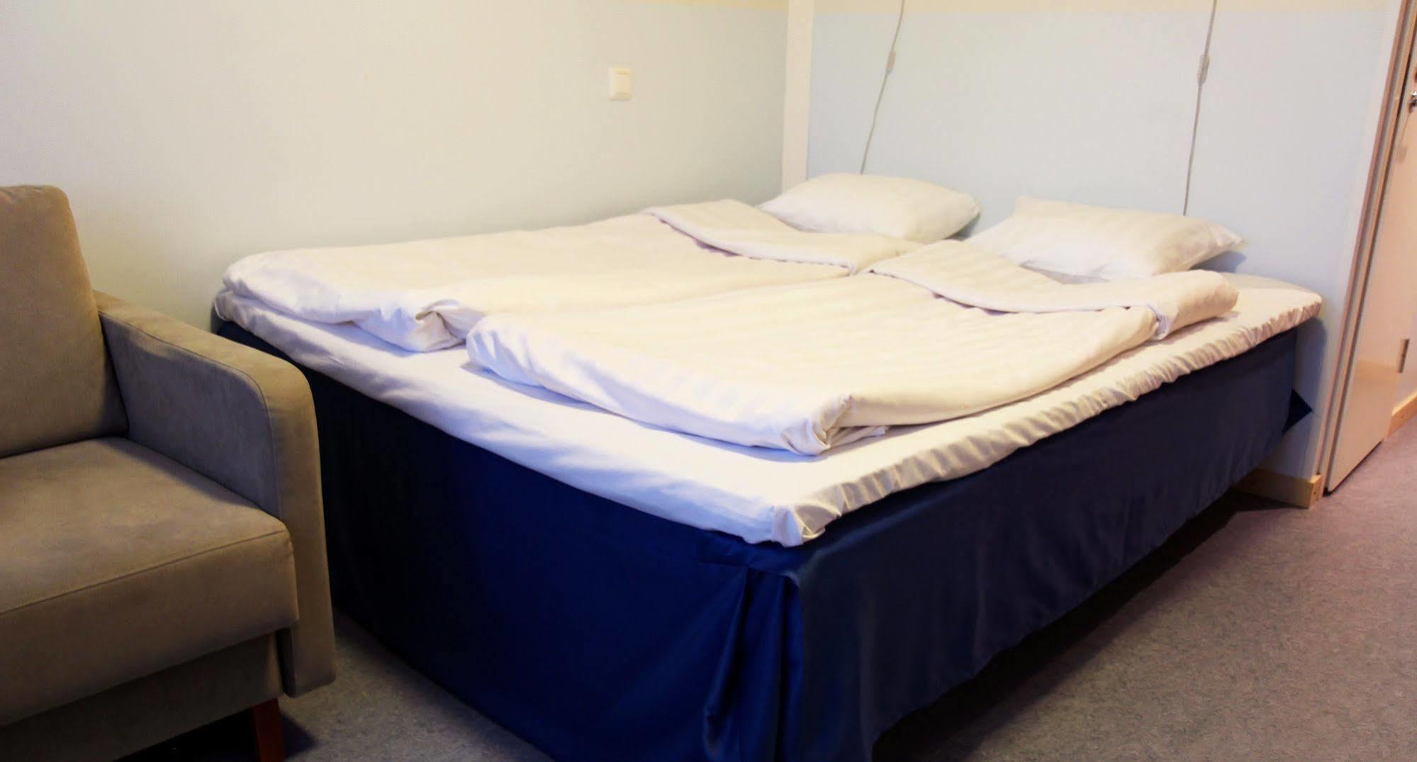 Hotel Pietari Kylliaeinen 사본린나 외부 사진